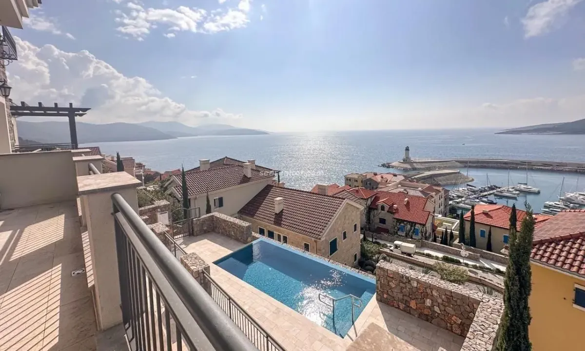 Sale, two bedroom apartment, 114m², Luštica Bay, Tivat
