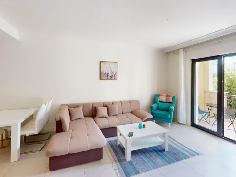 Prodaja, jednosoban stan, 57m², Luštica Bay, Tivat - image 1