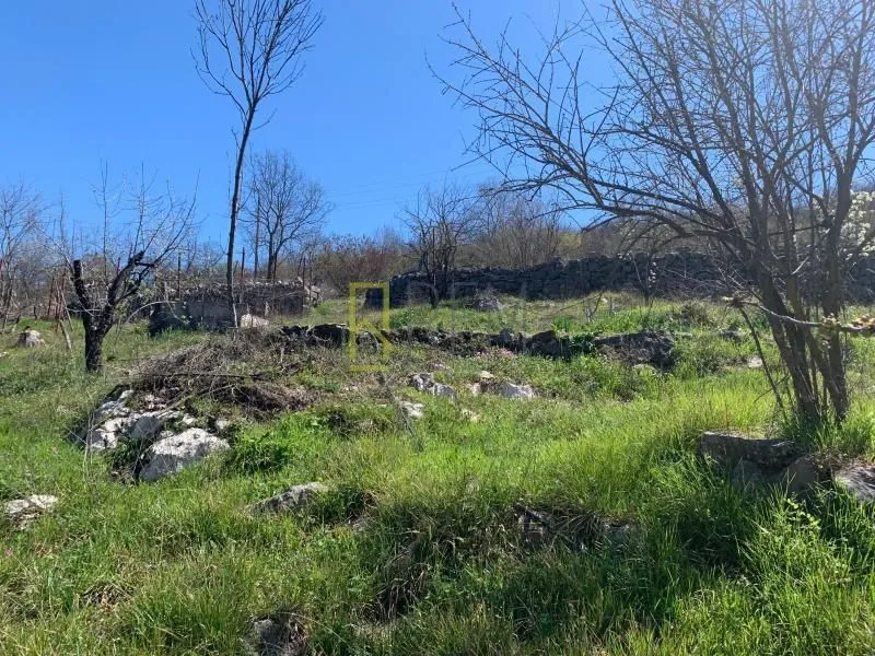Prodaja, kuća, 120m², Tološi, Podgorica