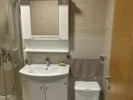 Izdavanje, dvosoban stan, 65m², City Kvart, Podgorica - image 12