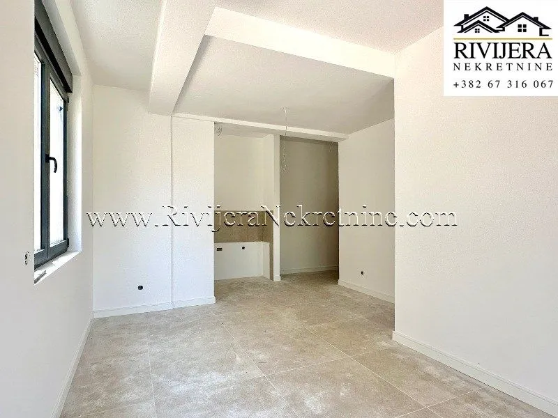 Prodaja, jednosoban stan, 49m², Dobrota, Kotor
