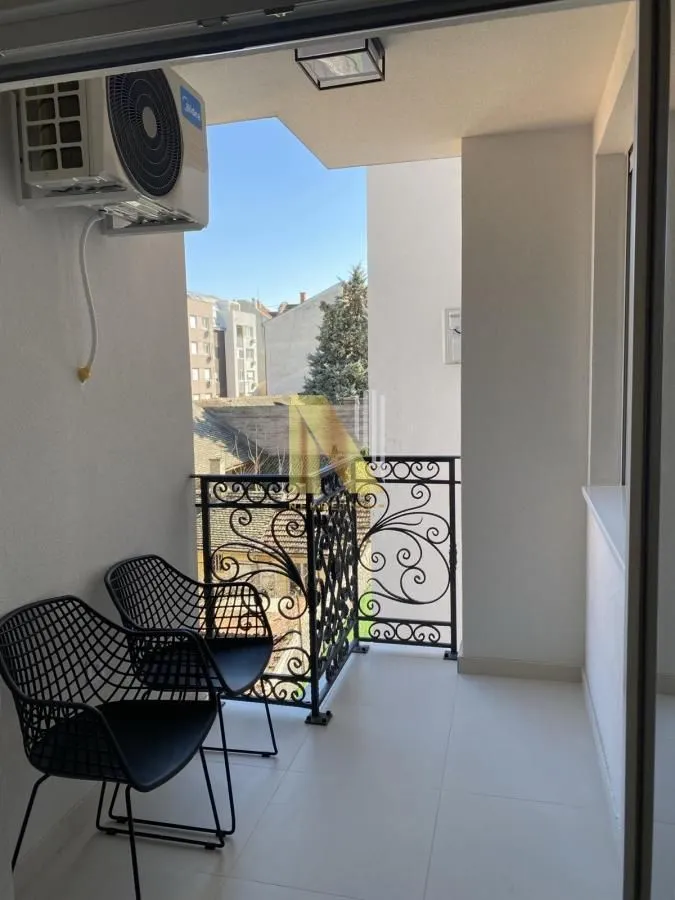 Izdavanje, jednosoban stan, 31m², Centar, Novi Sad
