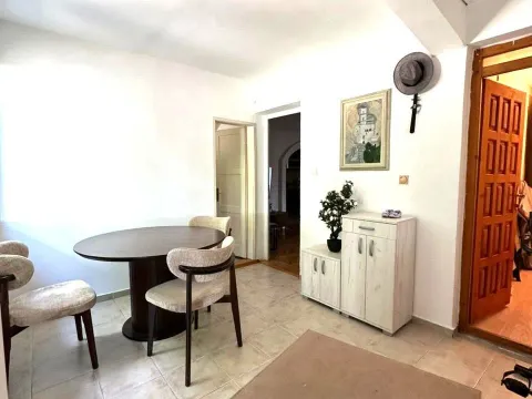 Sale, house, 75m², Zagorič, Podgorica - image 8