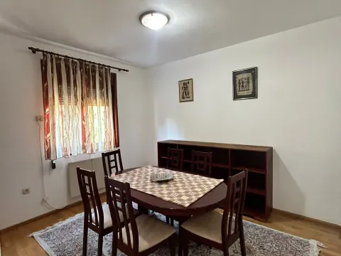 Izdavanje, trosoban stan, 120m², Ljubović, Podgorica - image 4