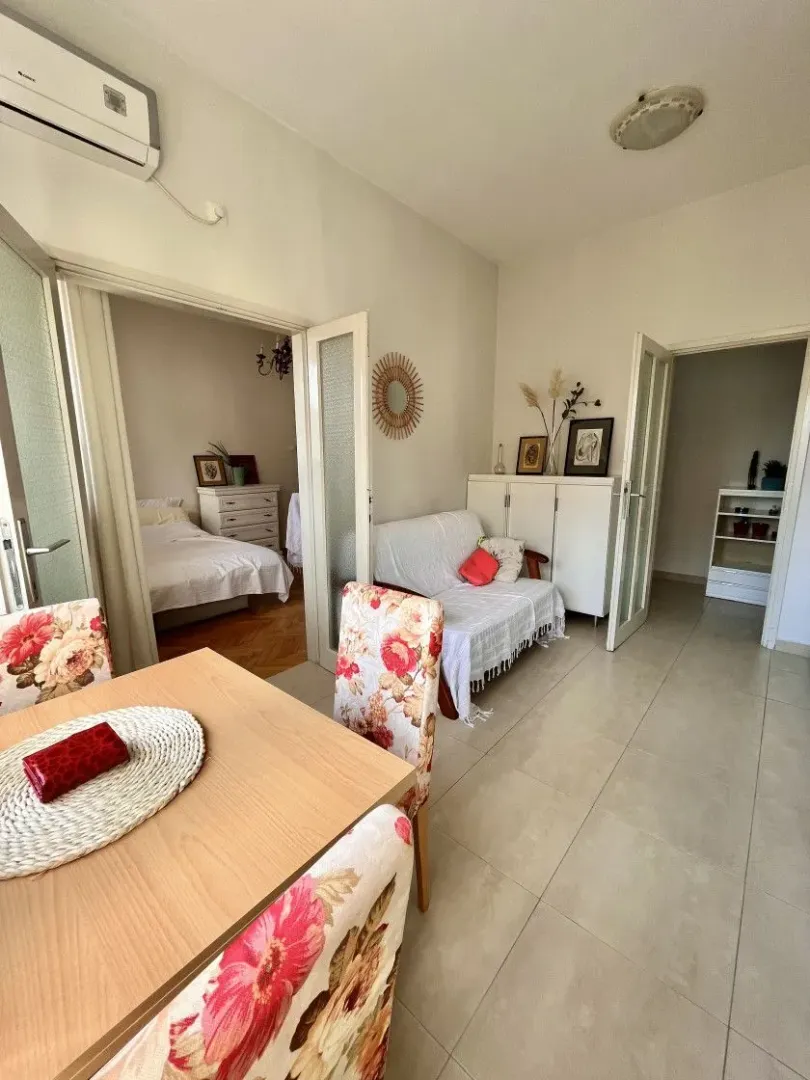 Rent, one bedroom apartment, 40m², Centar, Tivat