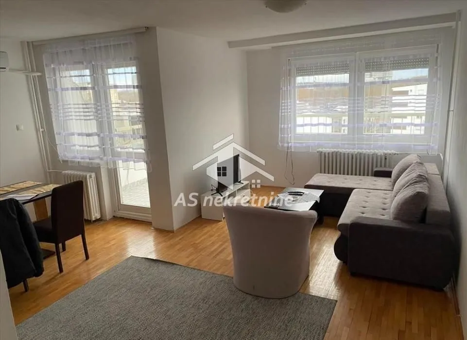 Rent, apartment, 79m², Voždovac Sve Podlokacije, Beograd