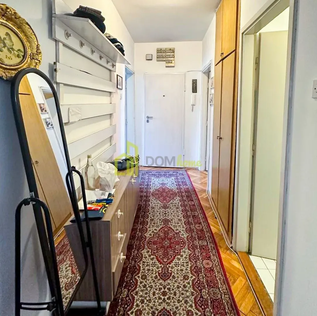 Prodaja, trosoban stan, 96m², Centar, Podgorica