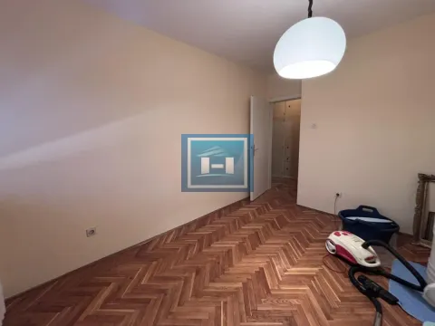 Prodaja, trosoban stan, 75m², Strelište, Jagodina - image 13