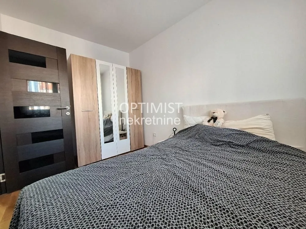 Izdavanje, dvosoban stan, 37m², Voždovac Sve Podlokacije, Beograd