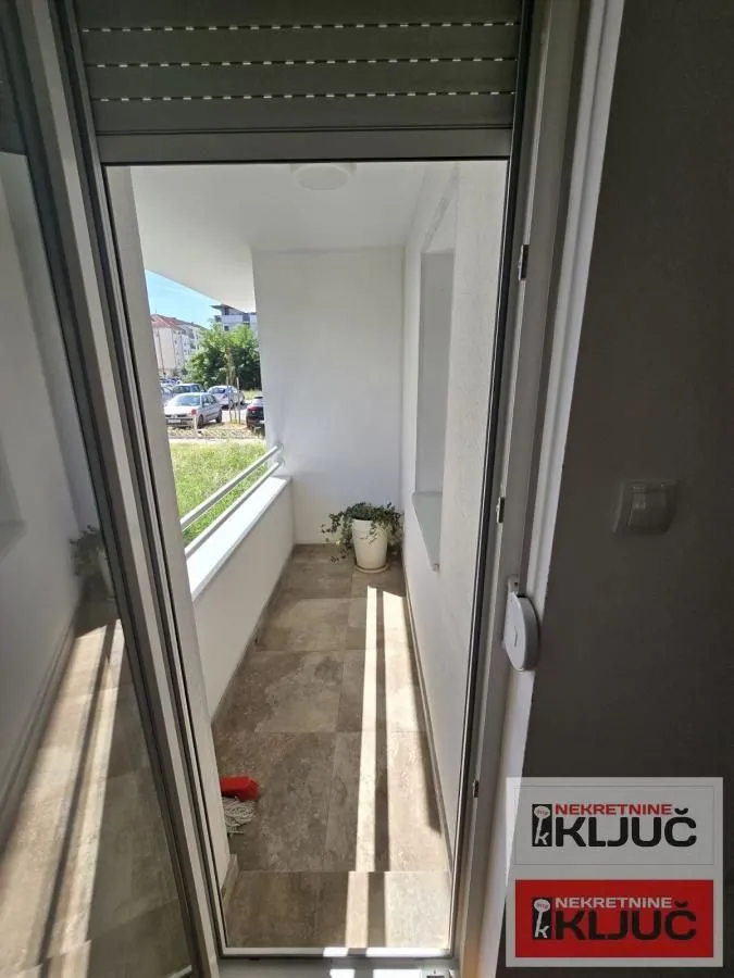Prodaja, jednosoban stan, 37m², Novo naselje, Novi Sad