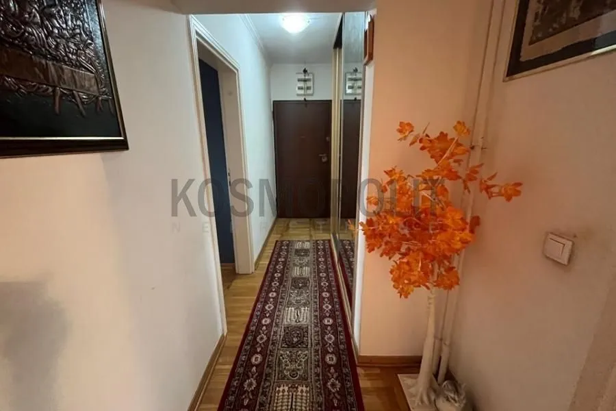 Sale, four bedroom apartment, 110m², Vukov Spomenik, Zvezdara Sve Podlokacije