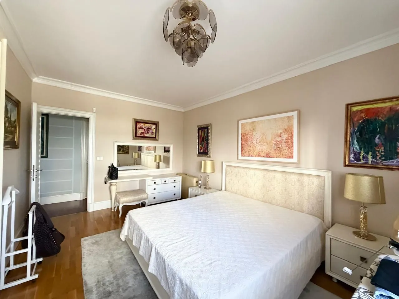 Prodaja, dvosoban stan, 120m², City Kvart, Podgorica