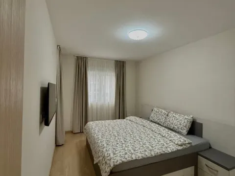 Izdavanje, dvosoban stan, 77m², City Kvart, Podgorica - image 2