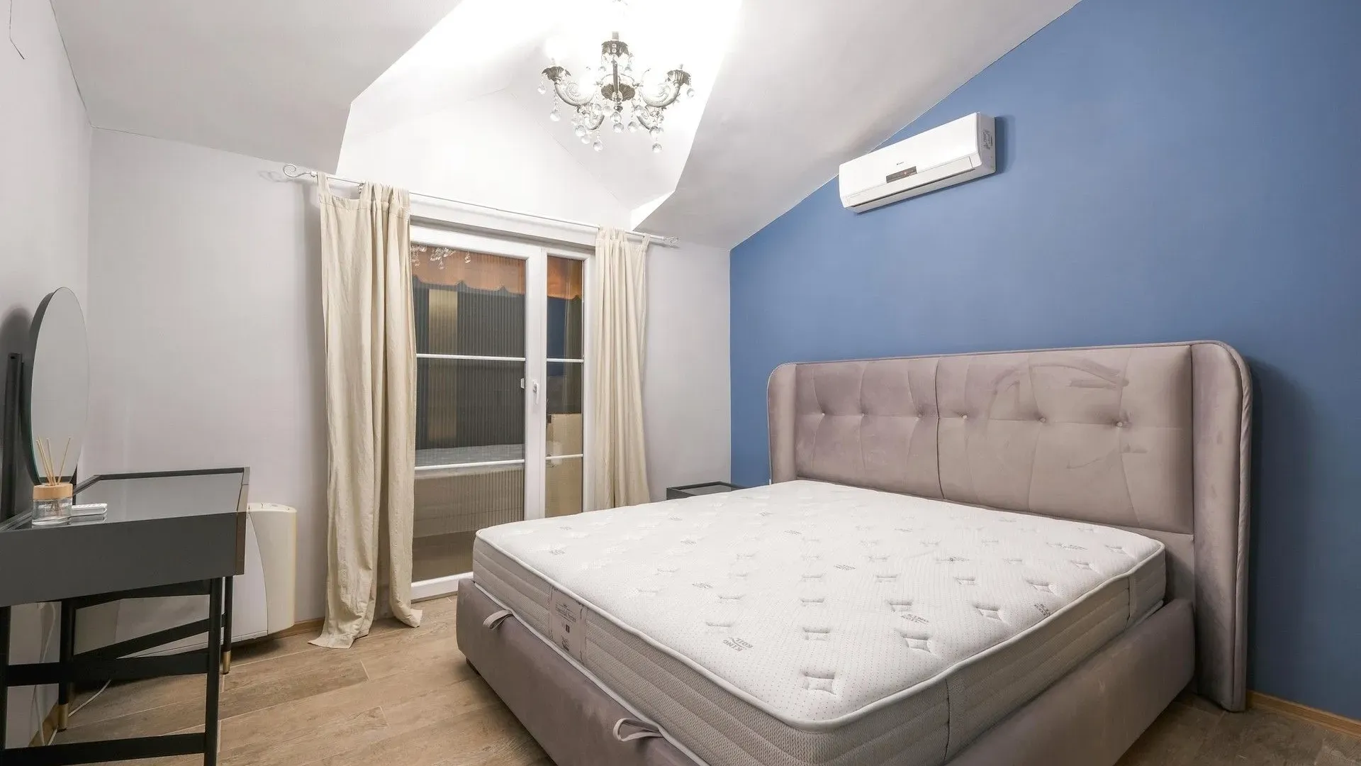 Prodaja, kuća, 198m², Dumidran, Tivat