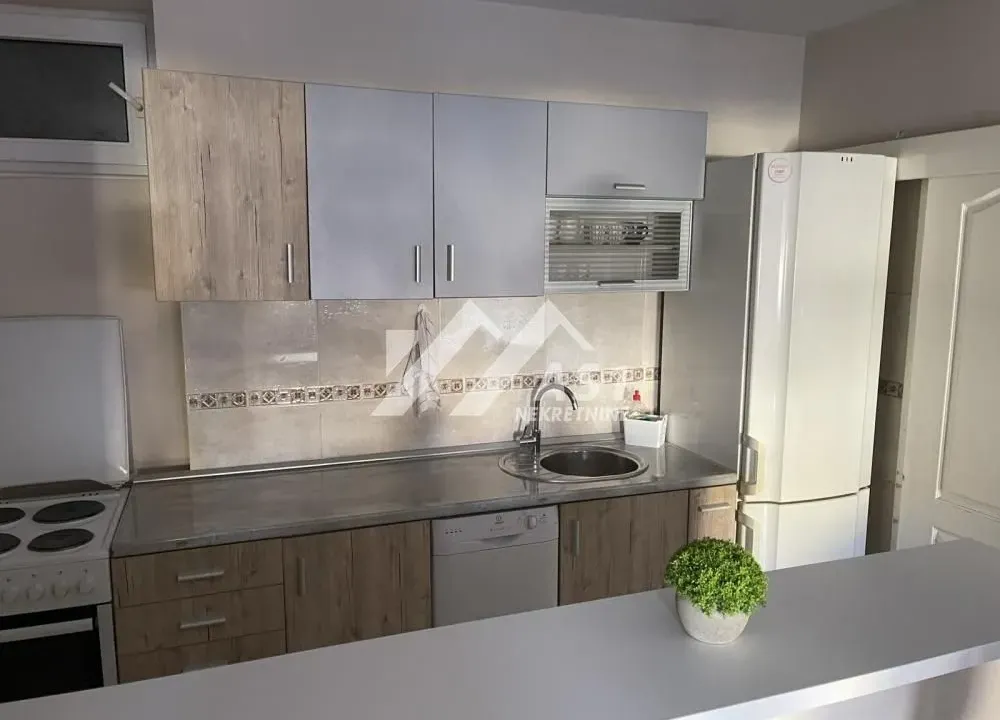 Rent, one bedroom apartment, 45m², Detelinara, Novi Sad Sve Podlokacije