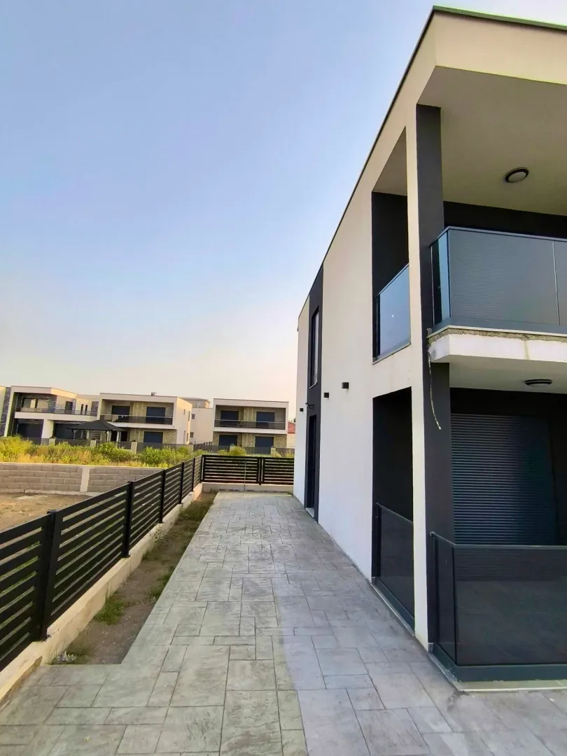 Prodaja, kuća, 170m², Donji Štoj, Ulcinj