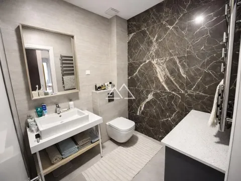 Prodaja, jednosoban stan, 60m², Igalo, Herceg Novi - image 9