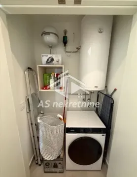 Rent, three bedroom apartment, 71m², Savski Venac, Beograd - image 20
