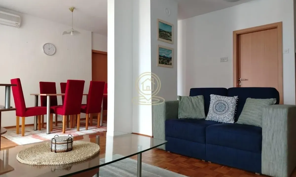 Rent, two bedroom apartment, 66m², Stari Grad, Beograd