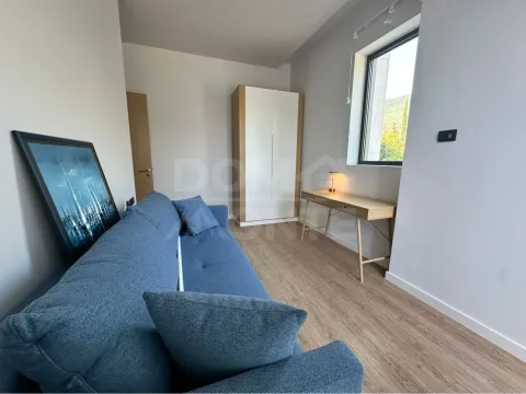 Izdavanje, dvosoban stan, 70m², Boka Place, Tivat - image 5