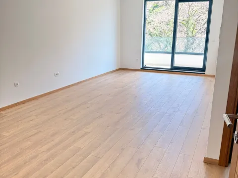 Prodaja, jednosoban stan, 54m², Pržno, Budva - image 9