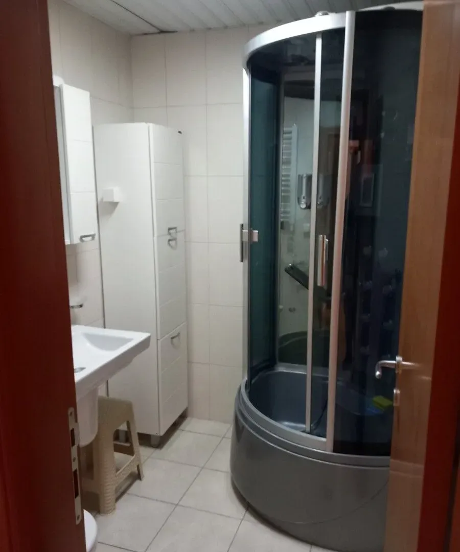 Rent, three bedroom apartment, 82m², Blok 6, Podgorica