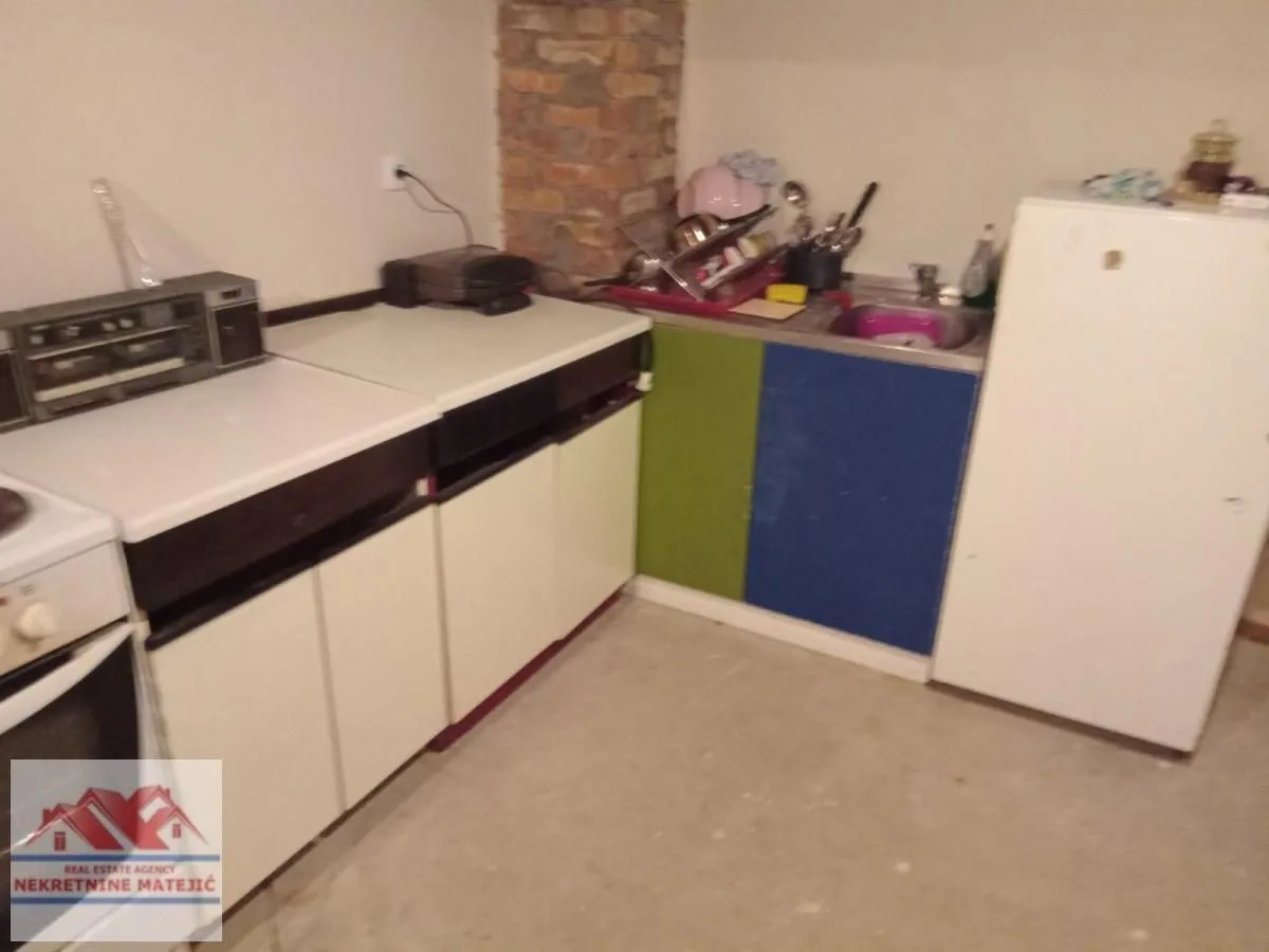 Prodaja, kuća, 56m², Kragujevac, Srbija