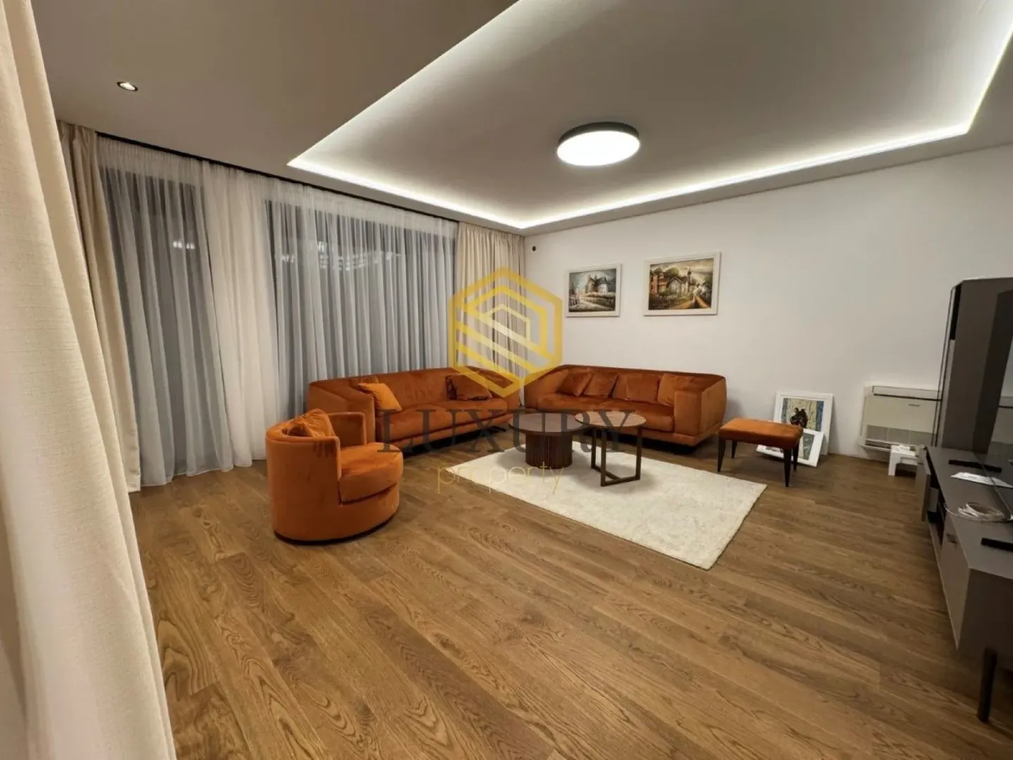 Prodaja, kuća, 180m², Gornja Gorica, Podgorica
