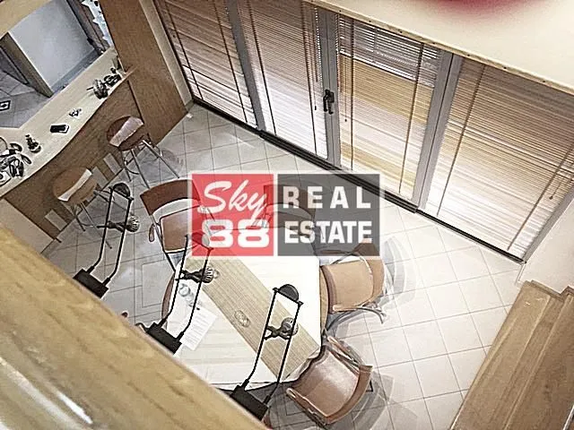 Sale, house, 400m², Voždovac Sve Podlokacije, Beograd