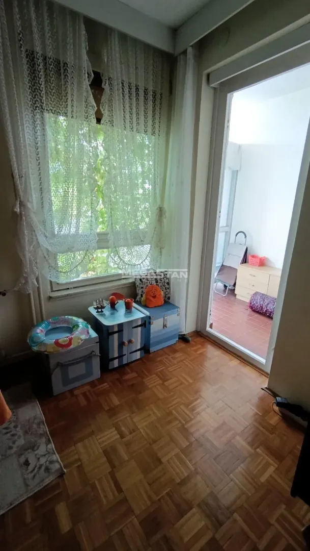Prodaja, trosoban stan, 85m², Novi Beograd Blok 71, Novi Beograd Sve Podlokacije