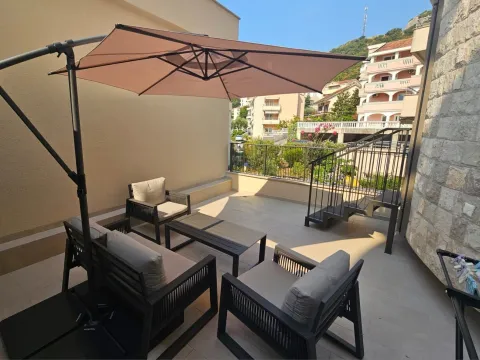 Rent, one bedroom apartment, 62m², Bečići, Budva - image 5