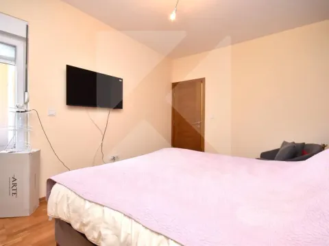 Prodaja, trosoban stan, 87m², Tuški Put, Podgorica - image 8