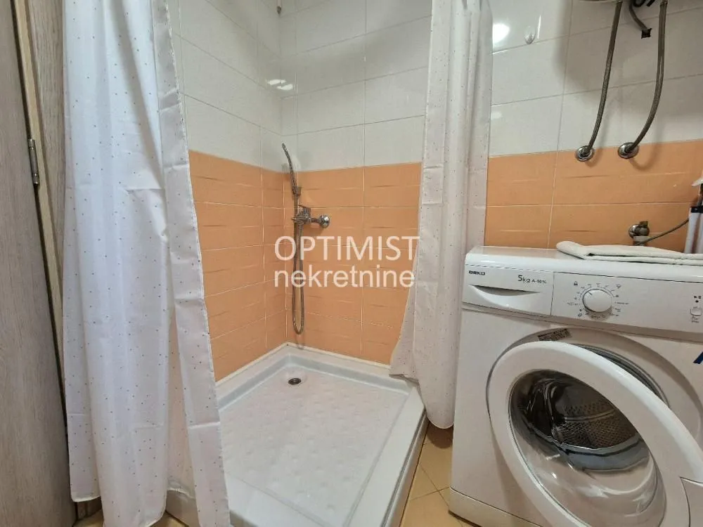 Rent, two bedroom apartment, 50m², Crveni Krst, Beograd