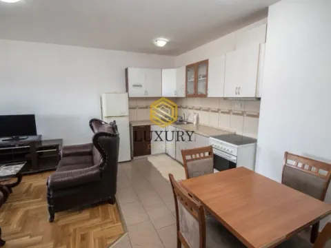Izdavanje, dvosoban stan, 57m², City Kvart, Podgorica - image 5