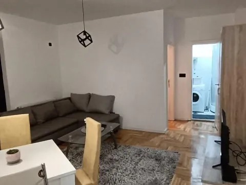 Izdavanje, dvosoban stan, 45m², Niš, Srbija - image 7