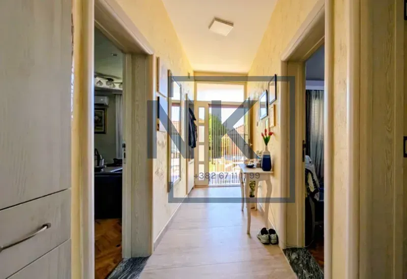 Izdavanje, kuća, 150m², Donja Gorica, Podgorica