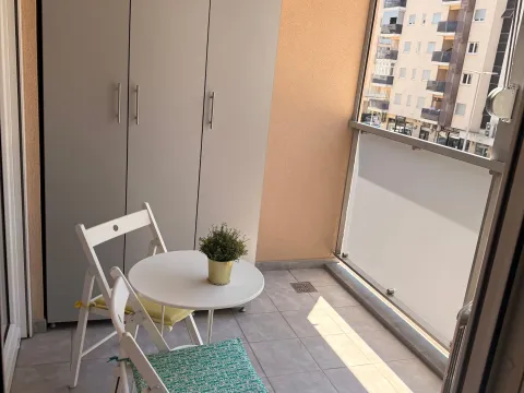 Prodaja, jednosoban stan, 47m², City Kvart, Podgorica - image 4