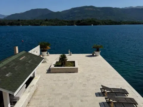 Izdavanje, jednosoban stan, 55m², Obala Đuraševića, Tivat - image 8