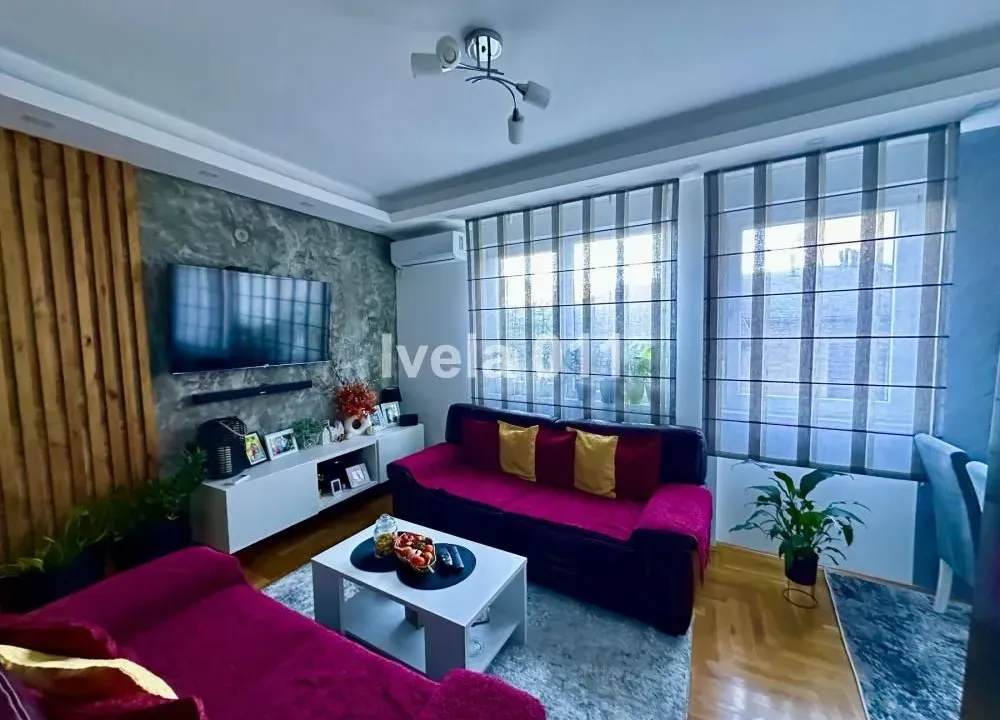 Sale, two bedroom apartment, 40m², Vojvode Vlahovica, Beograd
