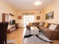 Izdavanje, jednosoban stan, 53m², City Kvart, Podgorica