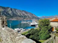 Prodaja, jednosoban stan, 42m², Stari Grad Kotor, Kotor - image 8