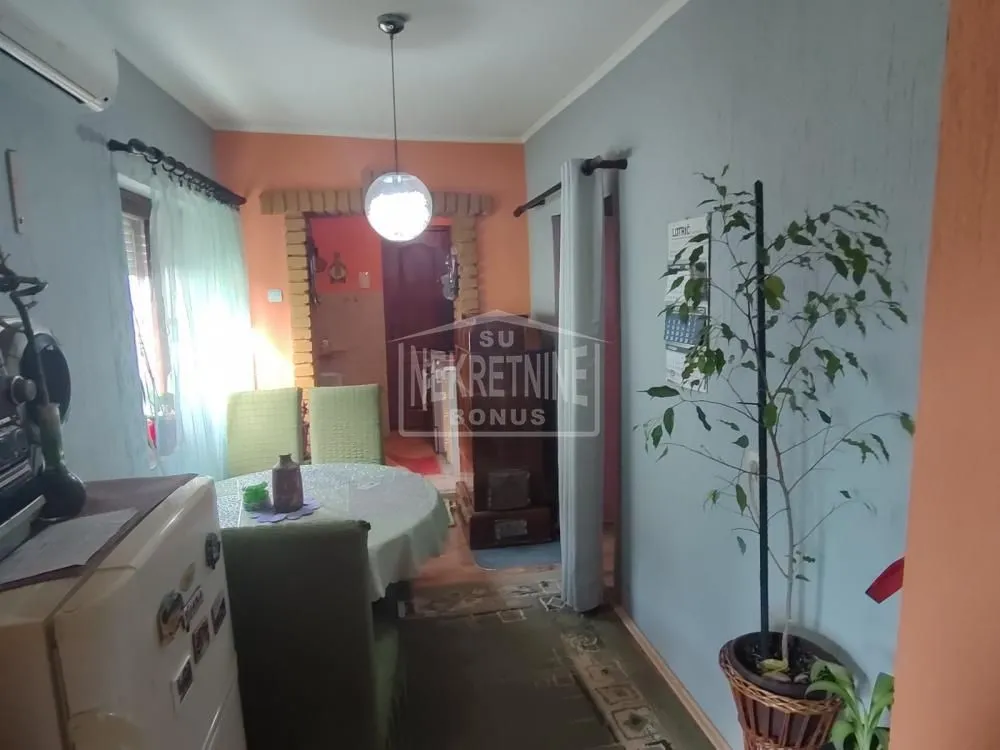 Prodaja, kuća, 100m², Zorka, Subotica