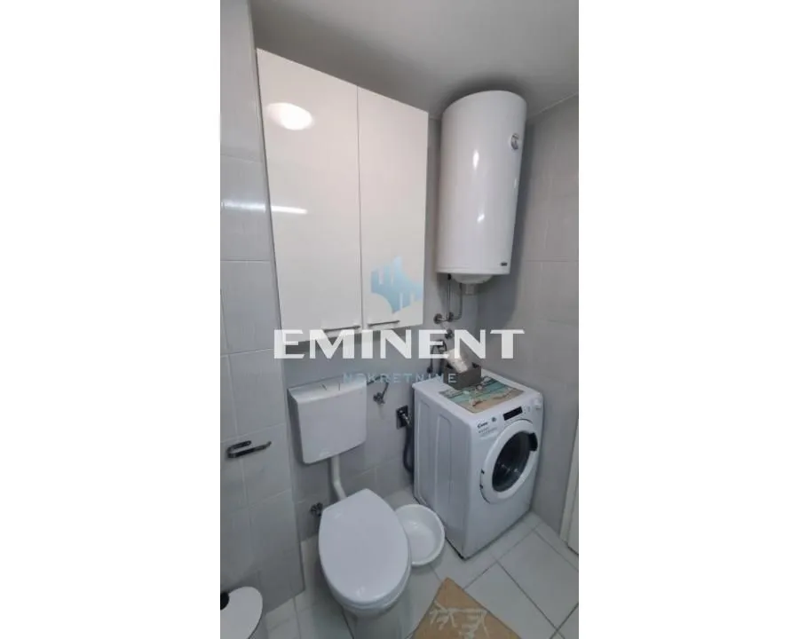 Rent, two bedroom apartment, 42m², Novi Beograd Blok 72, Novi Beograd Sve Podlokacije