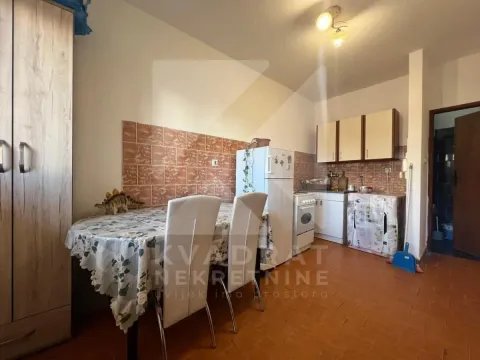 Rent, one bedroom apartment, 37m², Dalmatinska ulica, Podgorica - image 4