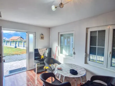 Prodaja, kuća, 150m², Straševina, Nikšić - image 2