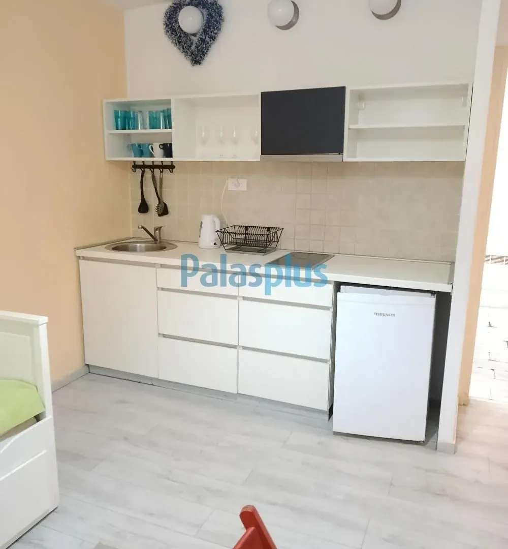 Prodaja, dvosoban stan, 42m², Zeleni Venac, Beograd