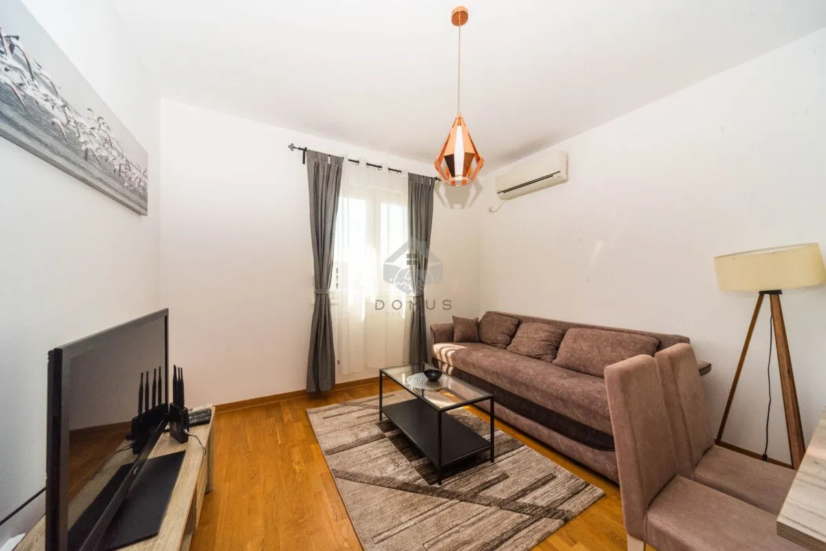 Rent, one bedroom apartment, 45m², City Kvart, Podgorica