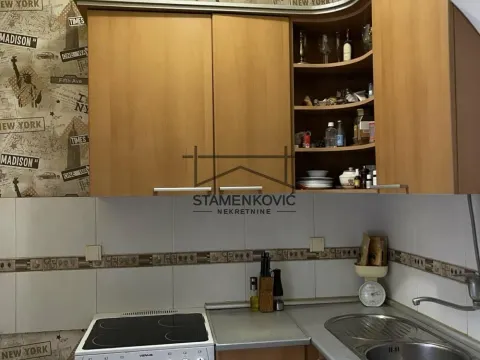 Prodaja, dvosoban stan, 58m², Centar, Novi Sad - image 8