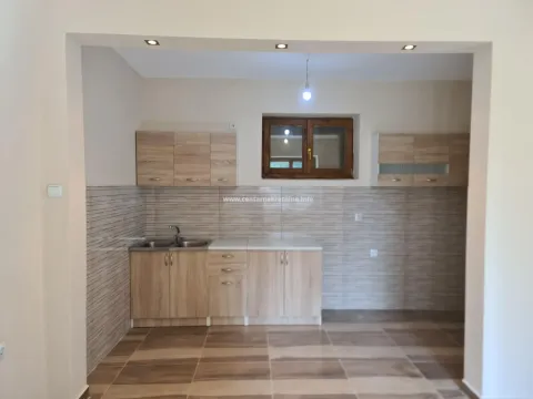 Prodaja, kuća, 90m², Stanjevića Rupa, Podgorica - image 11