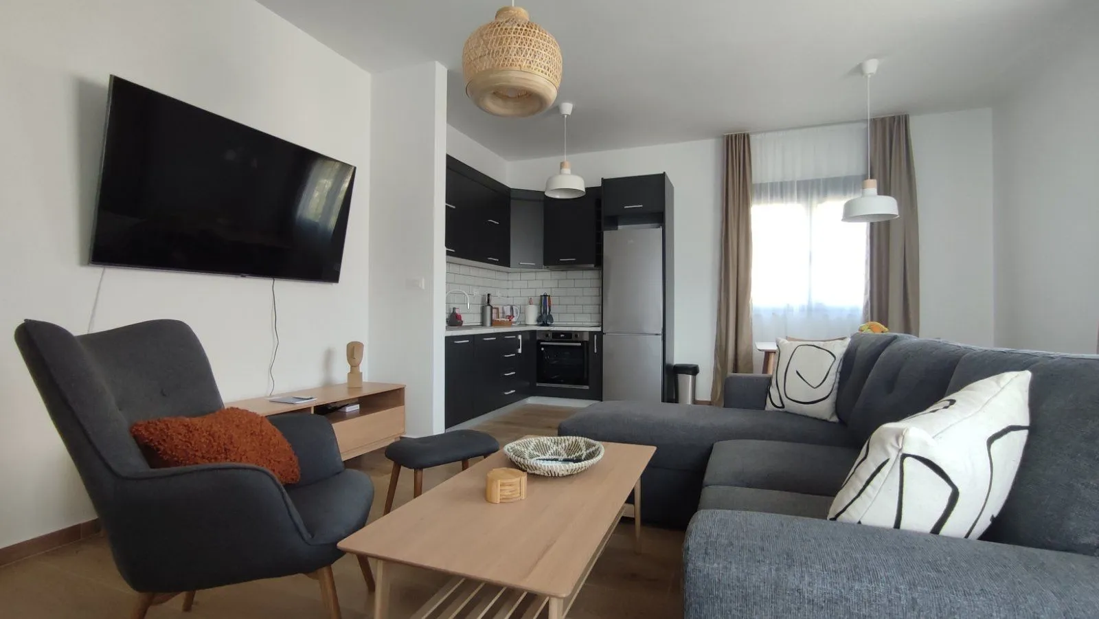 Rent, two bedroom apartment, 69m², Gospoština, Budva